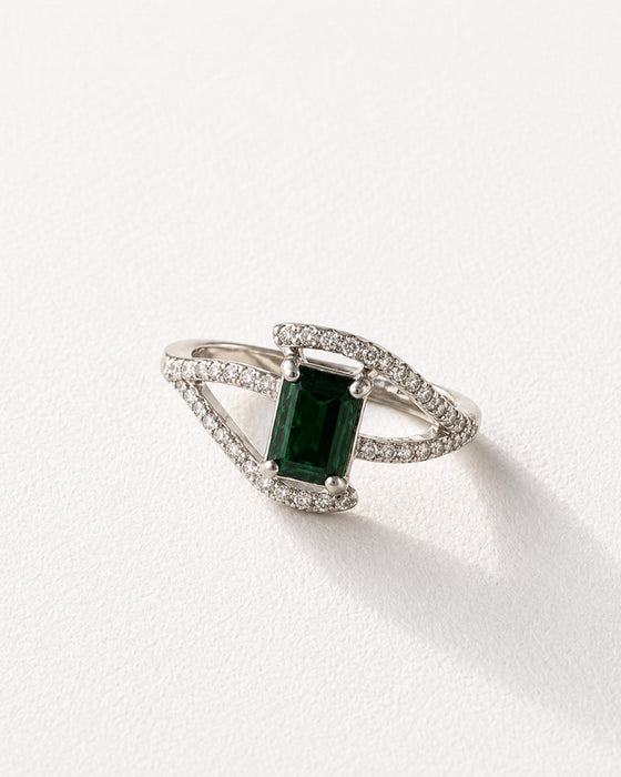 Emerald Arcé Luxe Statement Ring