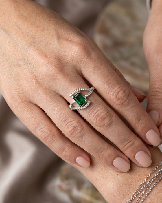 Emerald Arcé Luxe Statement Ring
