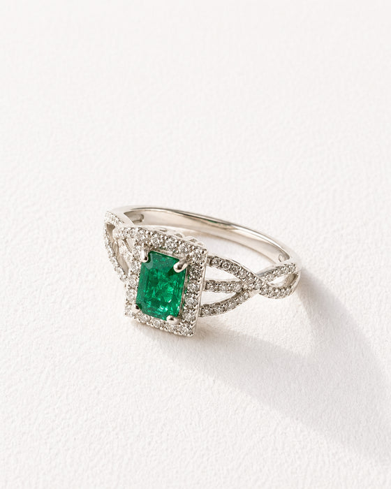 Verde Halo Luxe Emerald Ring