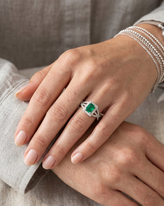 Verde Halo Luxe Emerald Ring