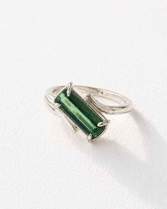 Verdara Sculpted Emerald Ring