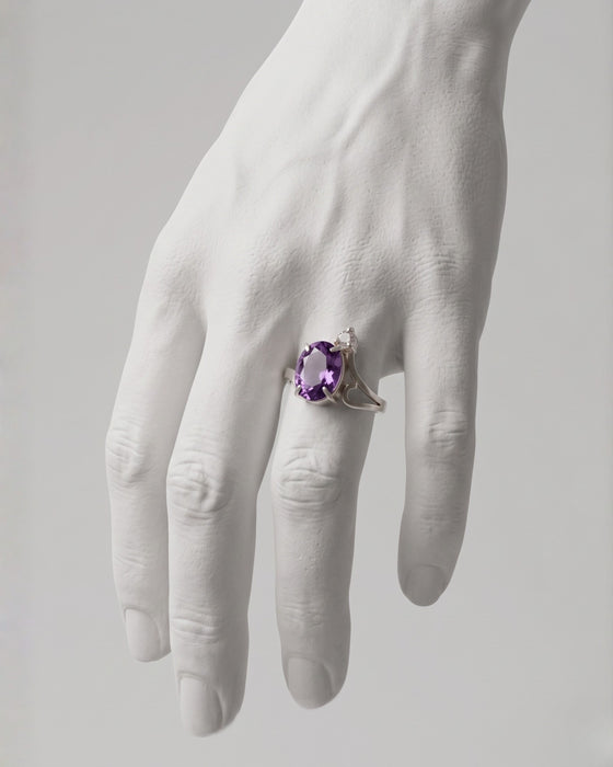 Lavelle Grace Amethyst Ring