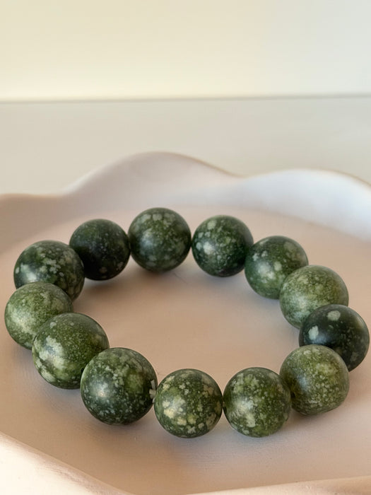 Verdant Sphere Stone Bracelet