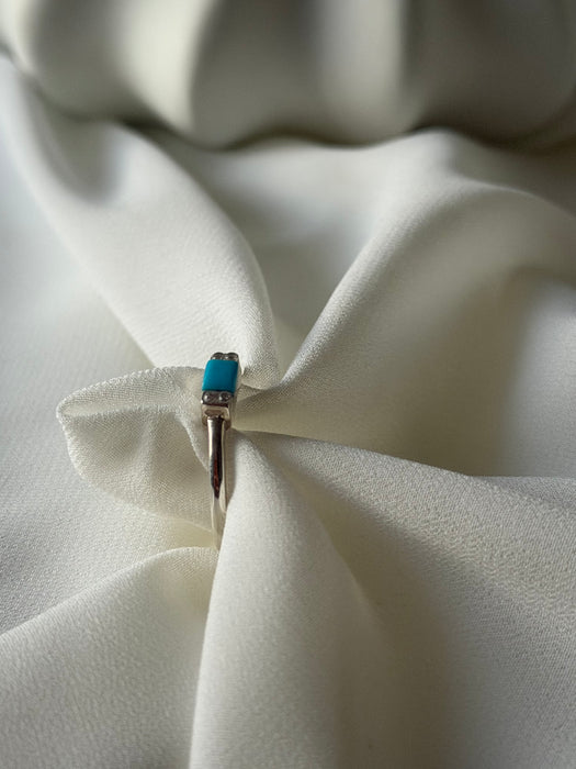 SkyLine Turquoise Bar Silver Ring
