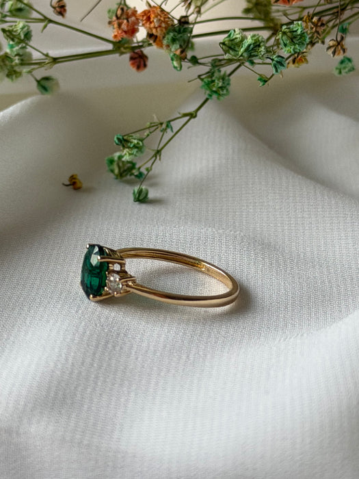 Emerald Heirloom 10K Gold Ring