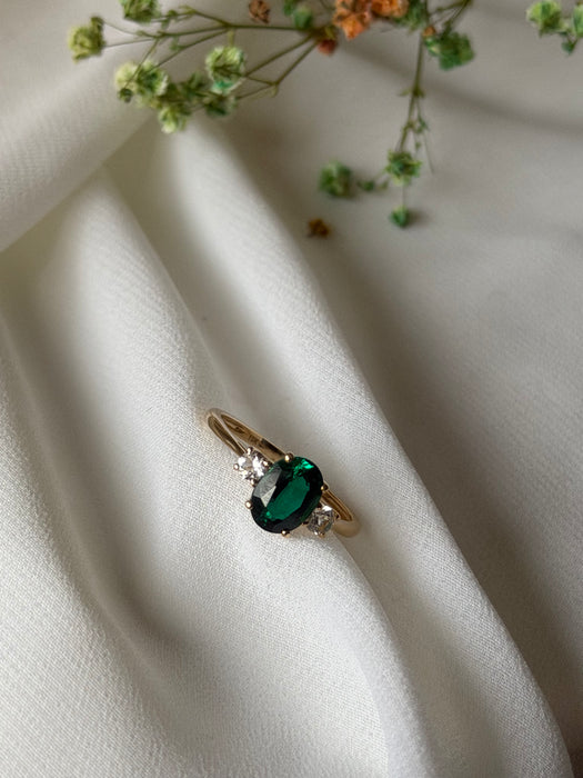 Emerald Heirloom 10K Gold Ring