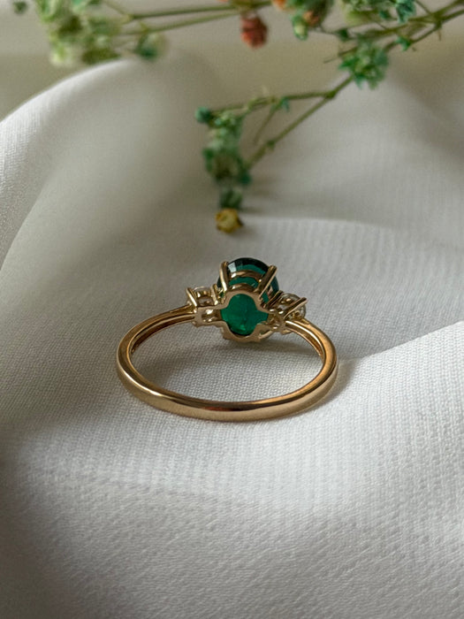 Emerald Heirloom 10K Gold Ring