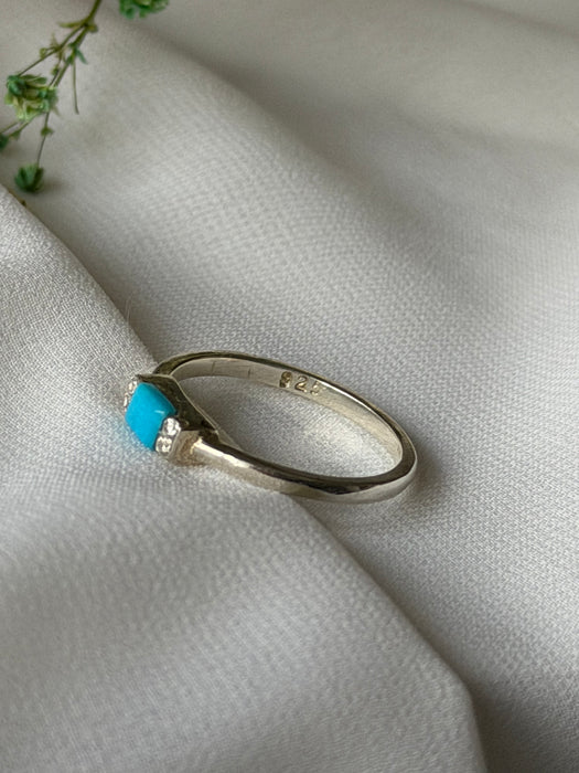 SkyLine Turquoise Bar Silver Ring