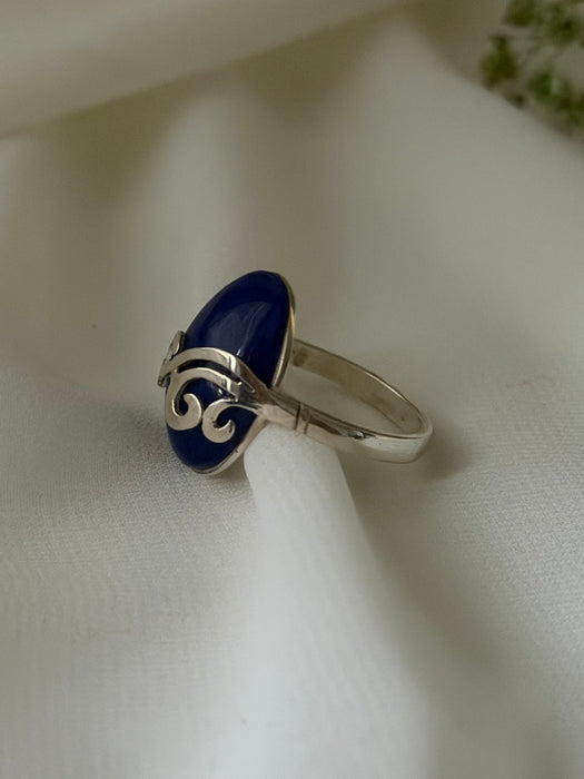 Safira Crest Afghan Lapis Ring