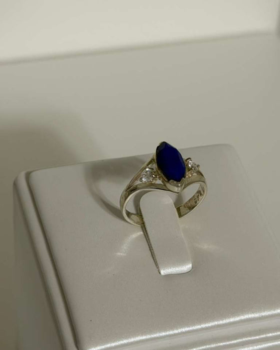 Royal Marquise Ring